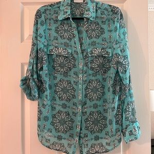 Light long sleeve blouse